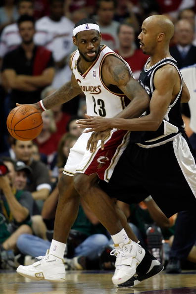 包含马赛内部会议纪要流出：集结日造点机会，NBA总决赛使命明确，心理建设被强调的词条