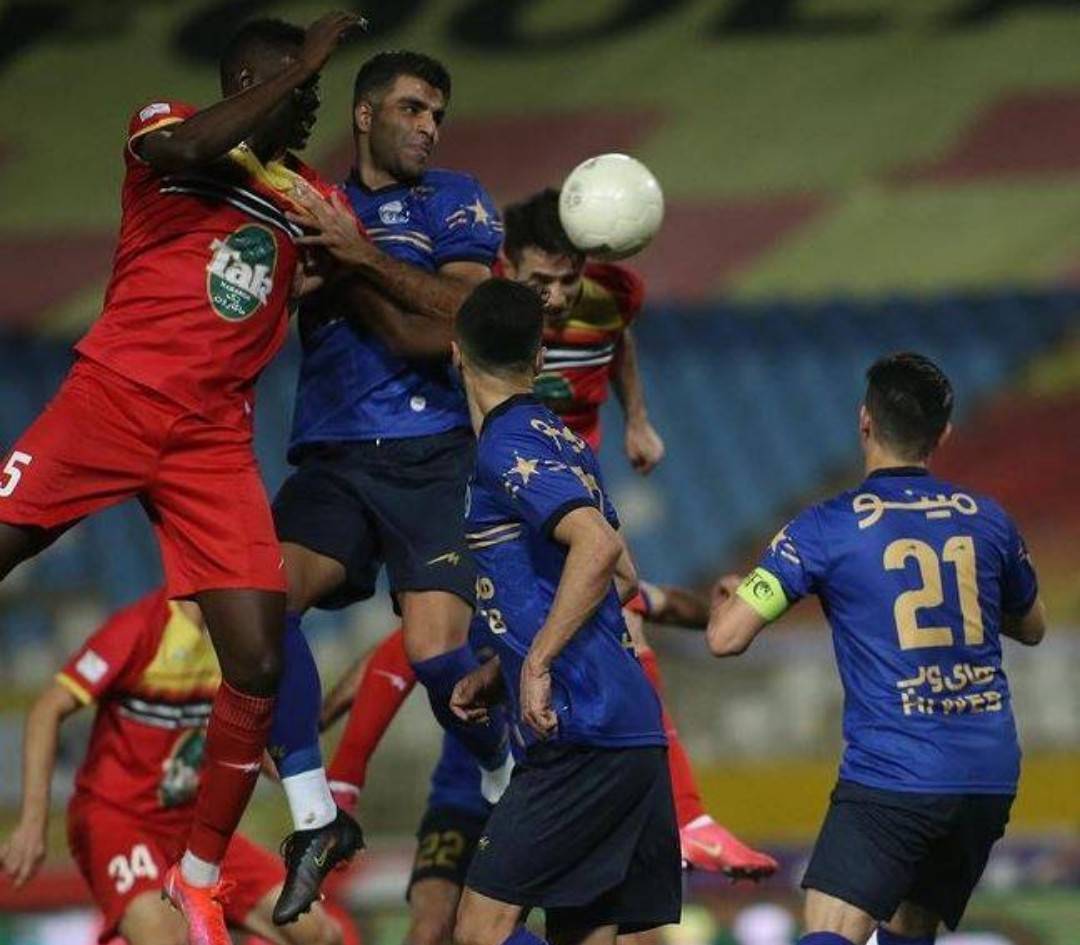 洛杉矶湖人伤情更新备战亚冠莱比锡状态回暖备战NBA常规赛，网友：赛后阿贾克斯单刀错失 